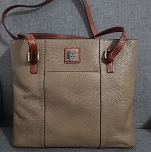Dooney & Bourke Purse